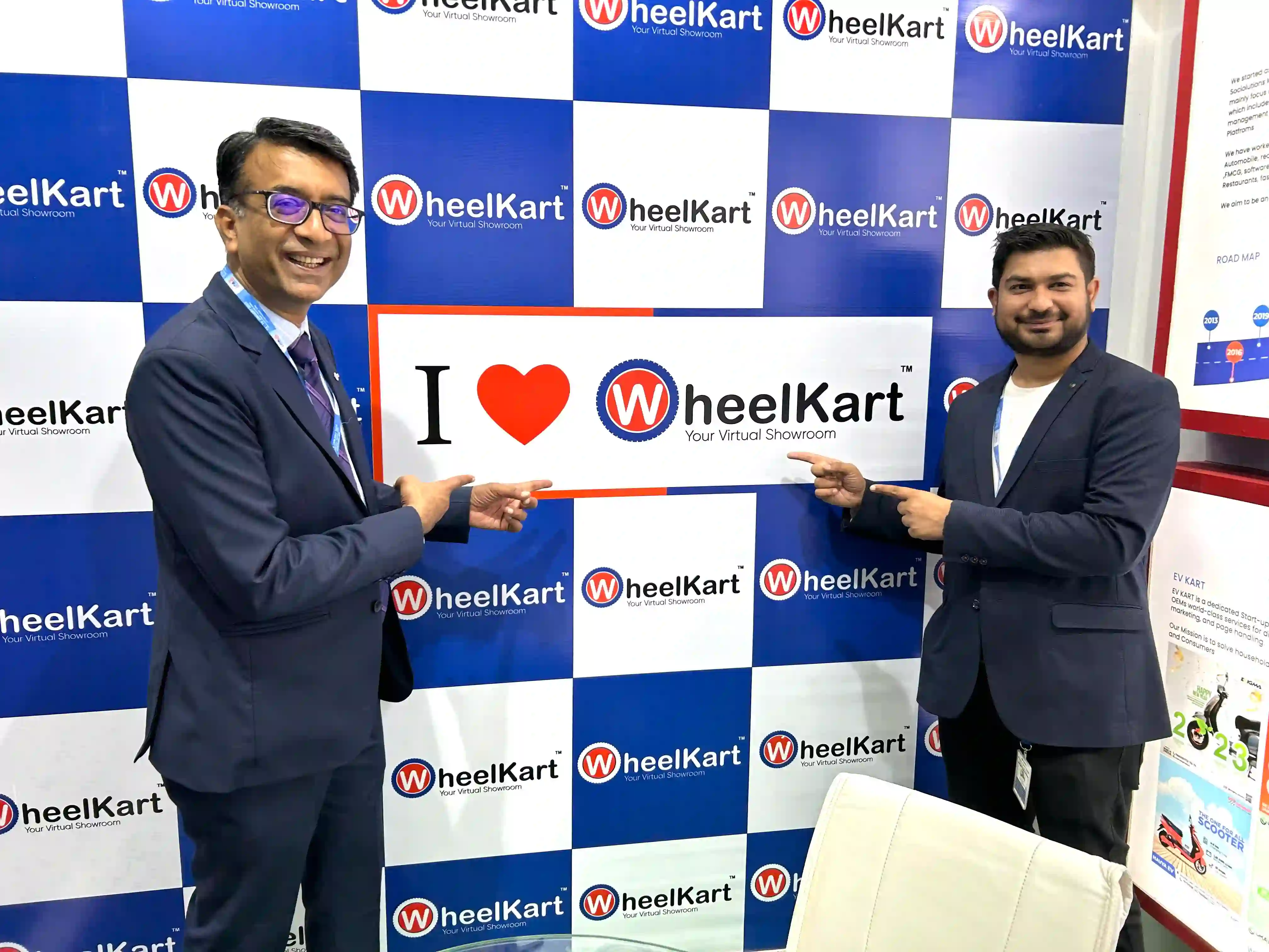 FADA president manish singhania at wheelkart stall