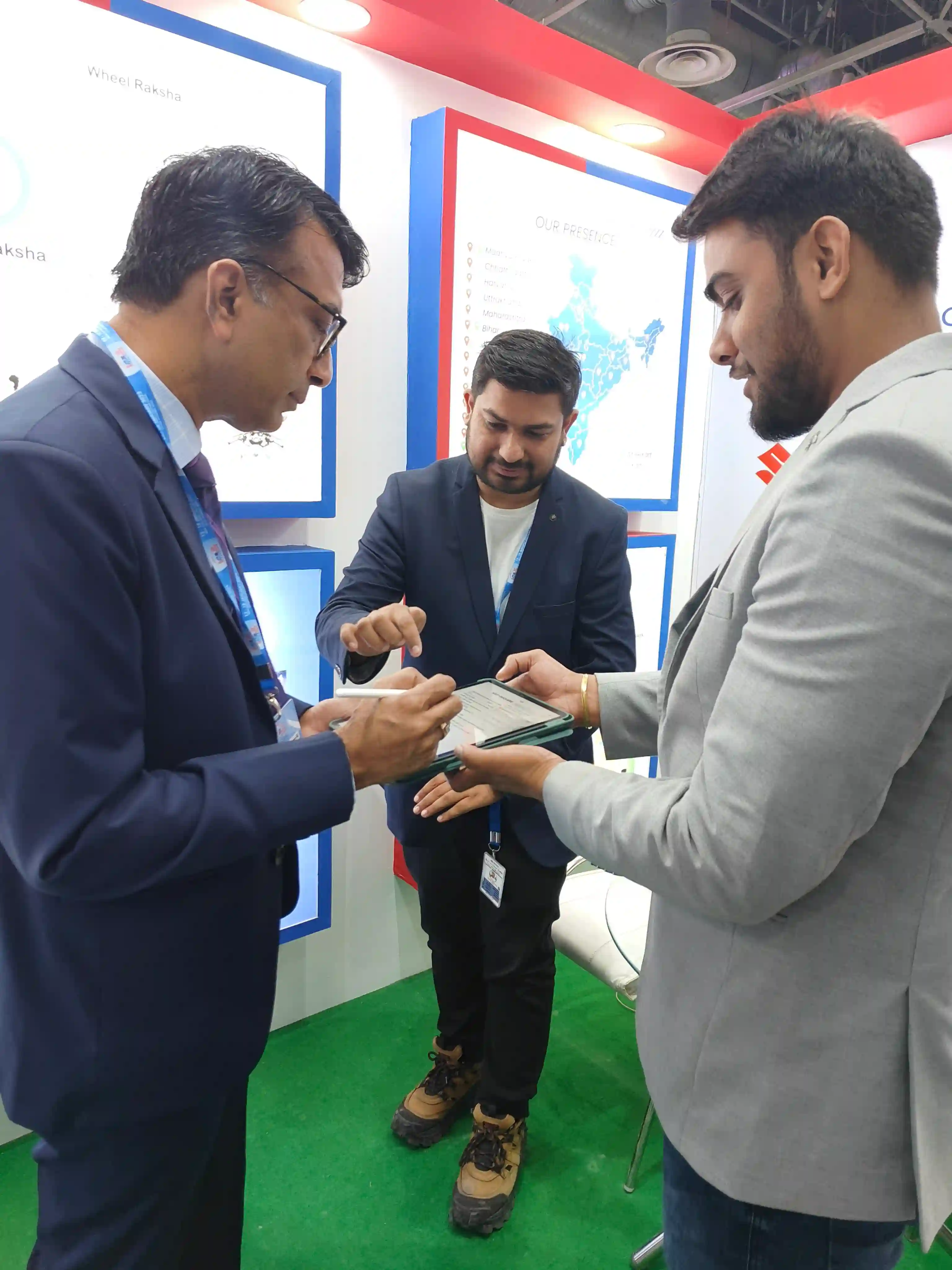 FADA president manish singhania at wheelkart stall
